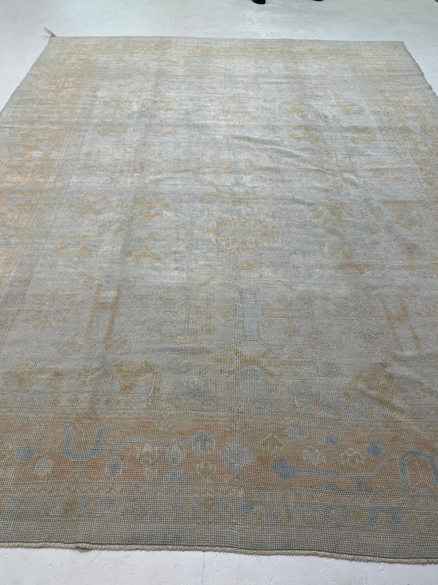 Hand-Knotted Wool Rug Turkish Oushak 9'2" x 11'11"