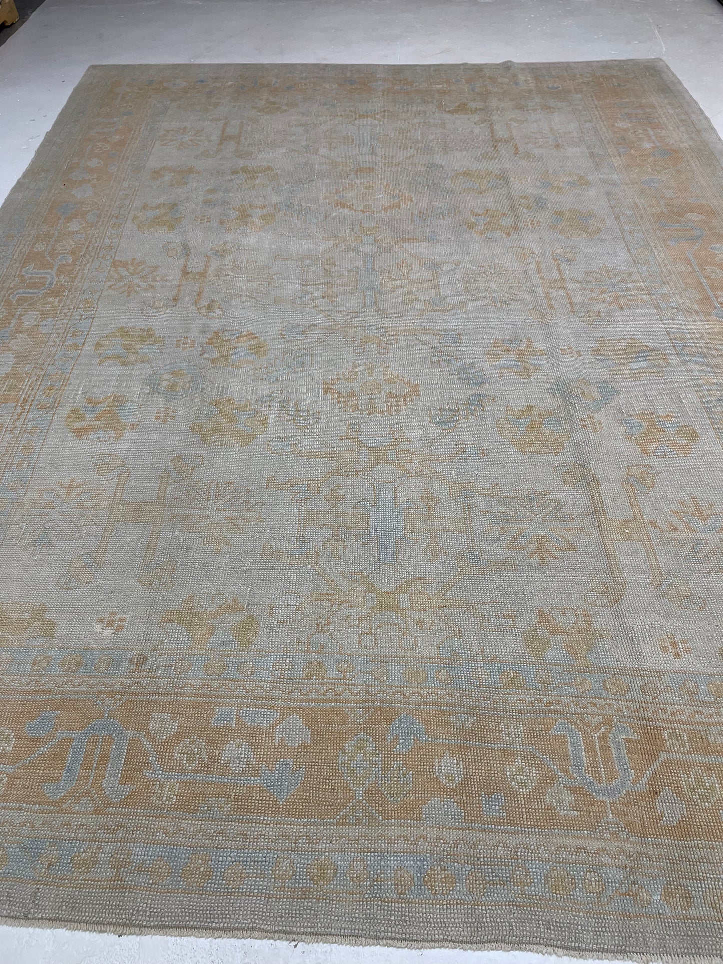Hand-Knotted Wool Rug Turkish Oushak 9'2" x 11'11"