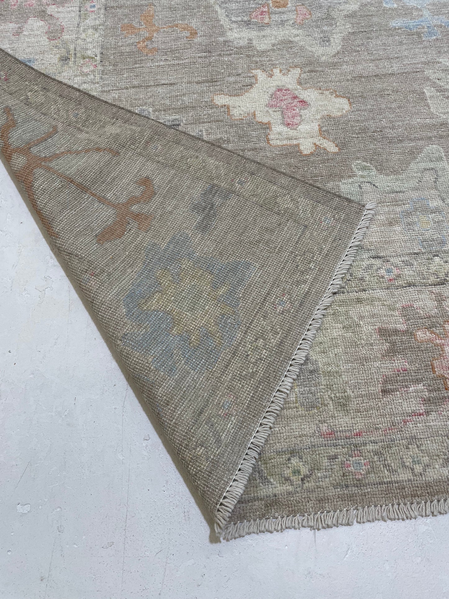 Hand-Knotted Wool Rug Turkish Oushak 8'10" x 11'10"