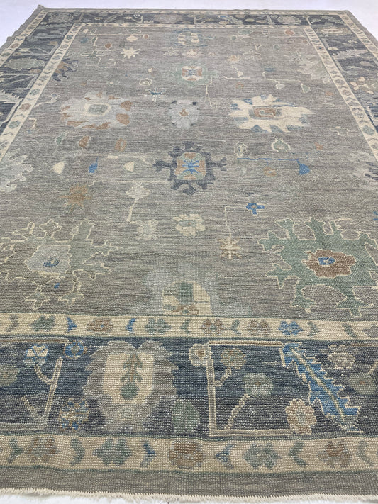 Hand-Knotted Wool Rug Turkish Oushak 9'3" x 12'5"