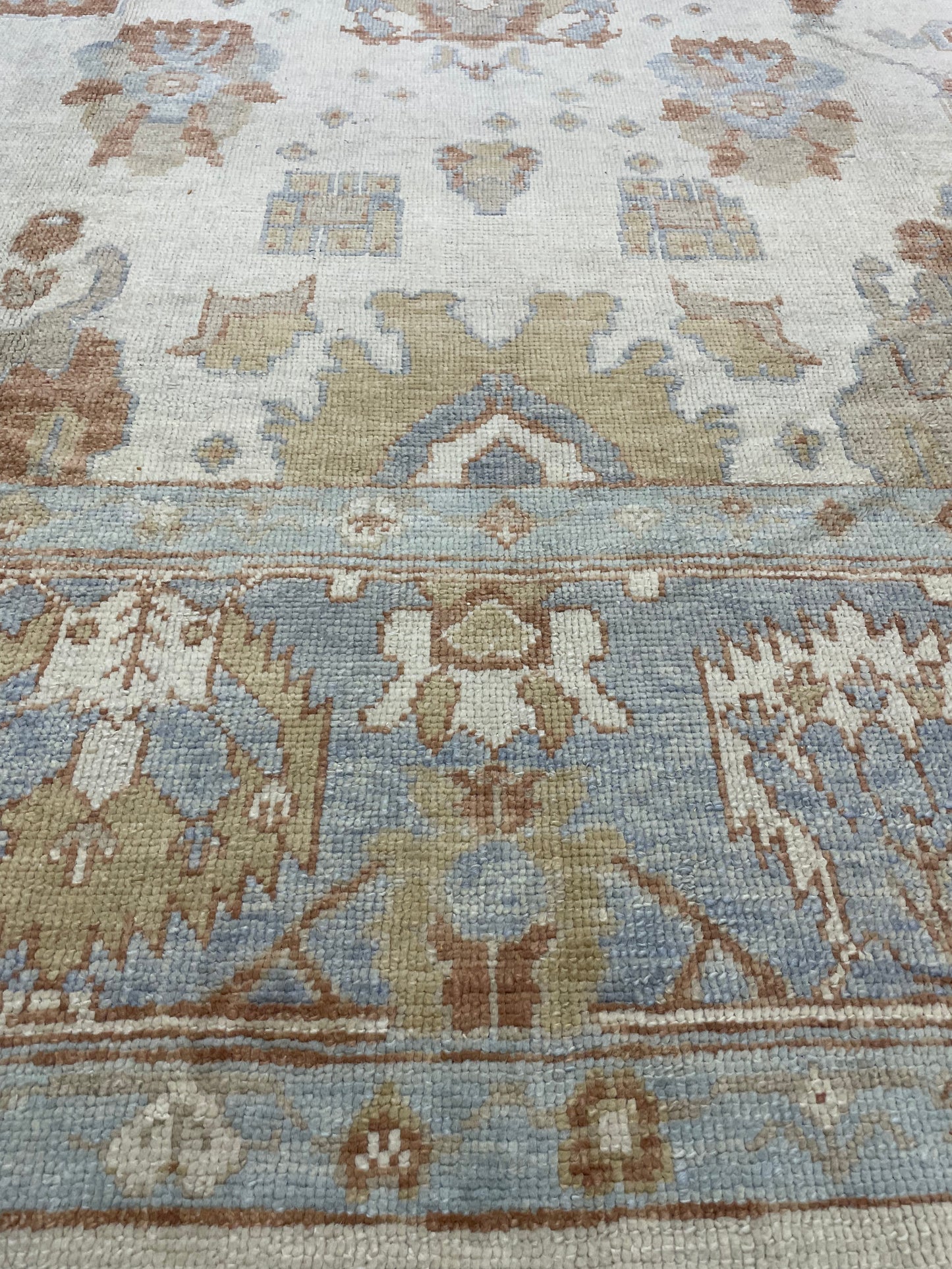 Hand-Knotted Wool Rug Turkish Oushak 9' x 12'4"