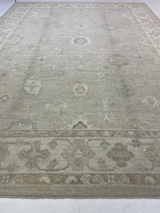 Hand-Knotted Wool Rug Turkish Oushak 9'6" x 12'11"