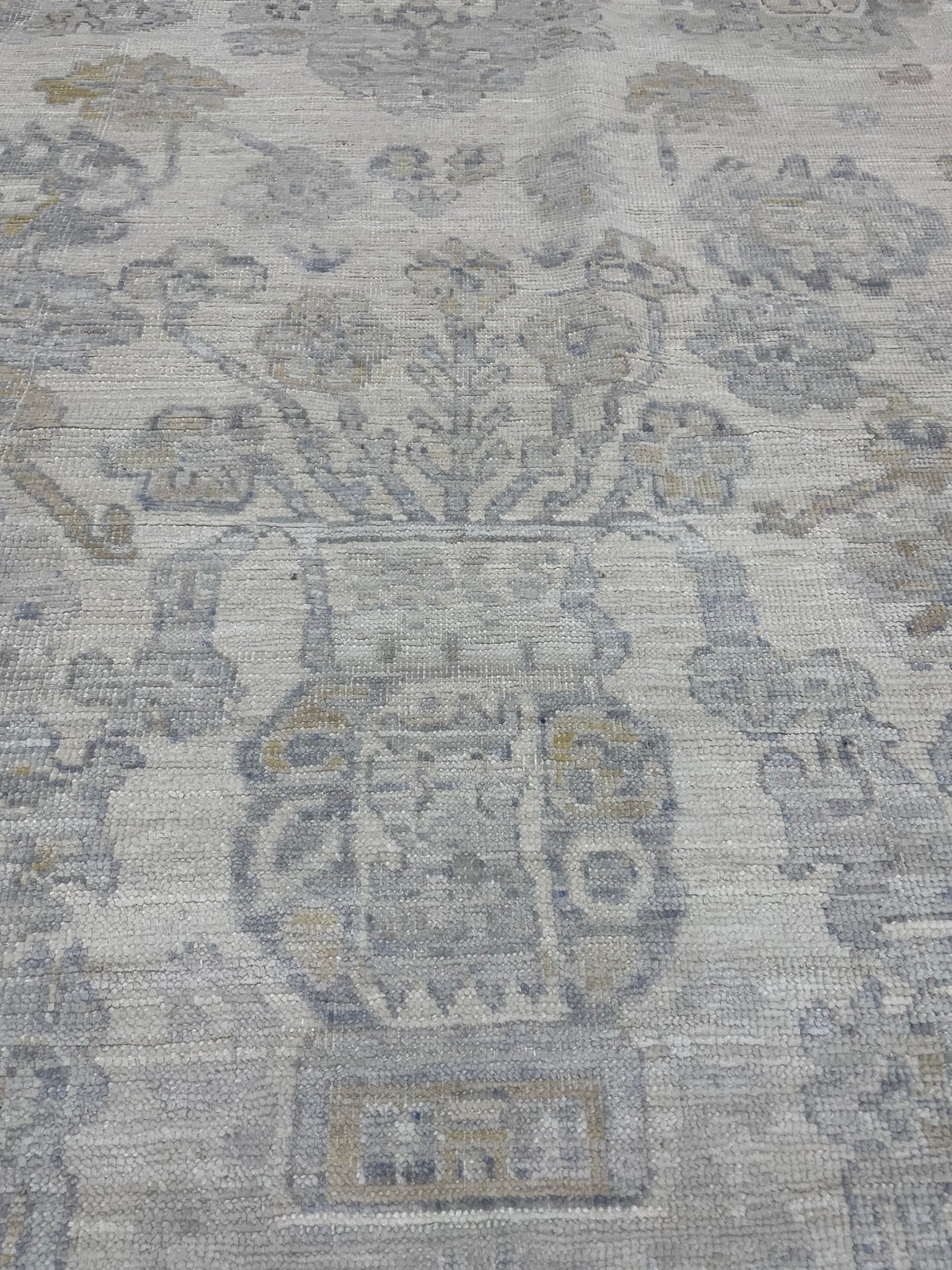 Hand-Knotted Wool Rug Turkish Oushak 8'7" x 11'8"