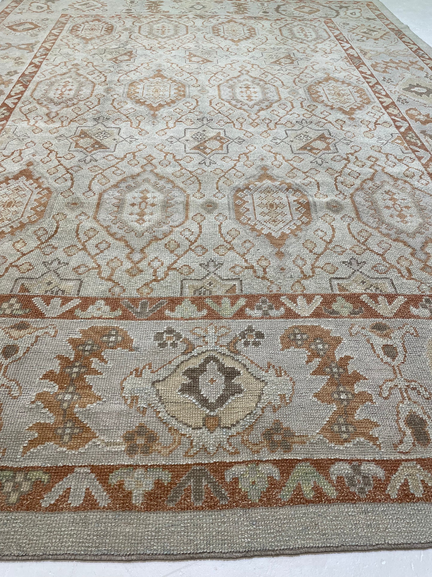 Hand-Knotted Wool Rug Turkish Oushak 9'4" x 12'6"