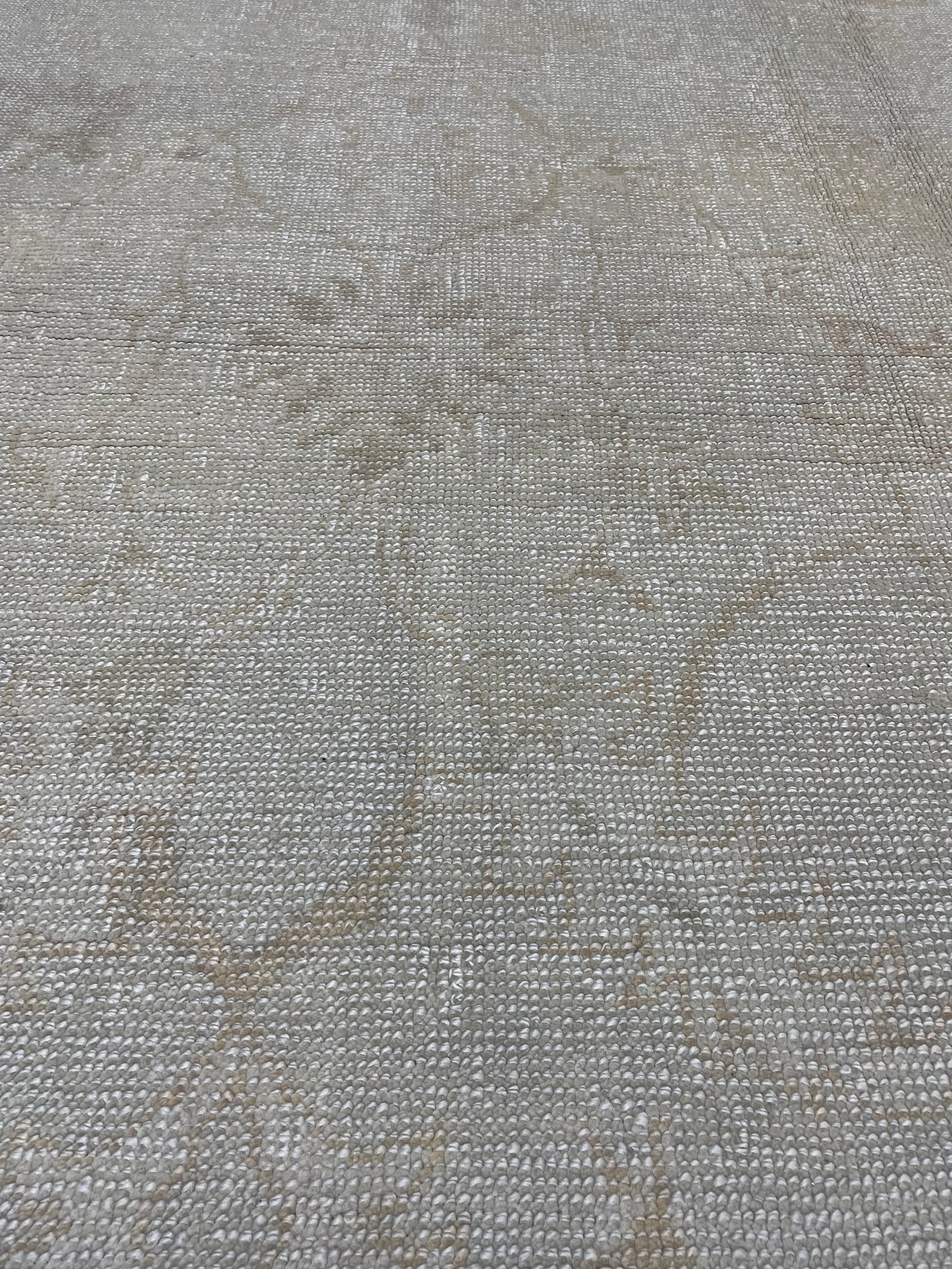 Hand-Knotted Wool Rug Turkish Oushak 9'2" x 13'6"