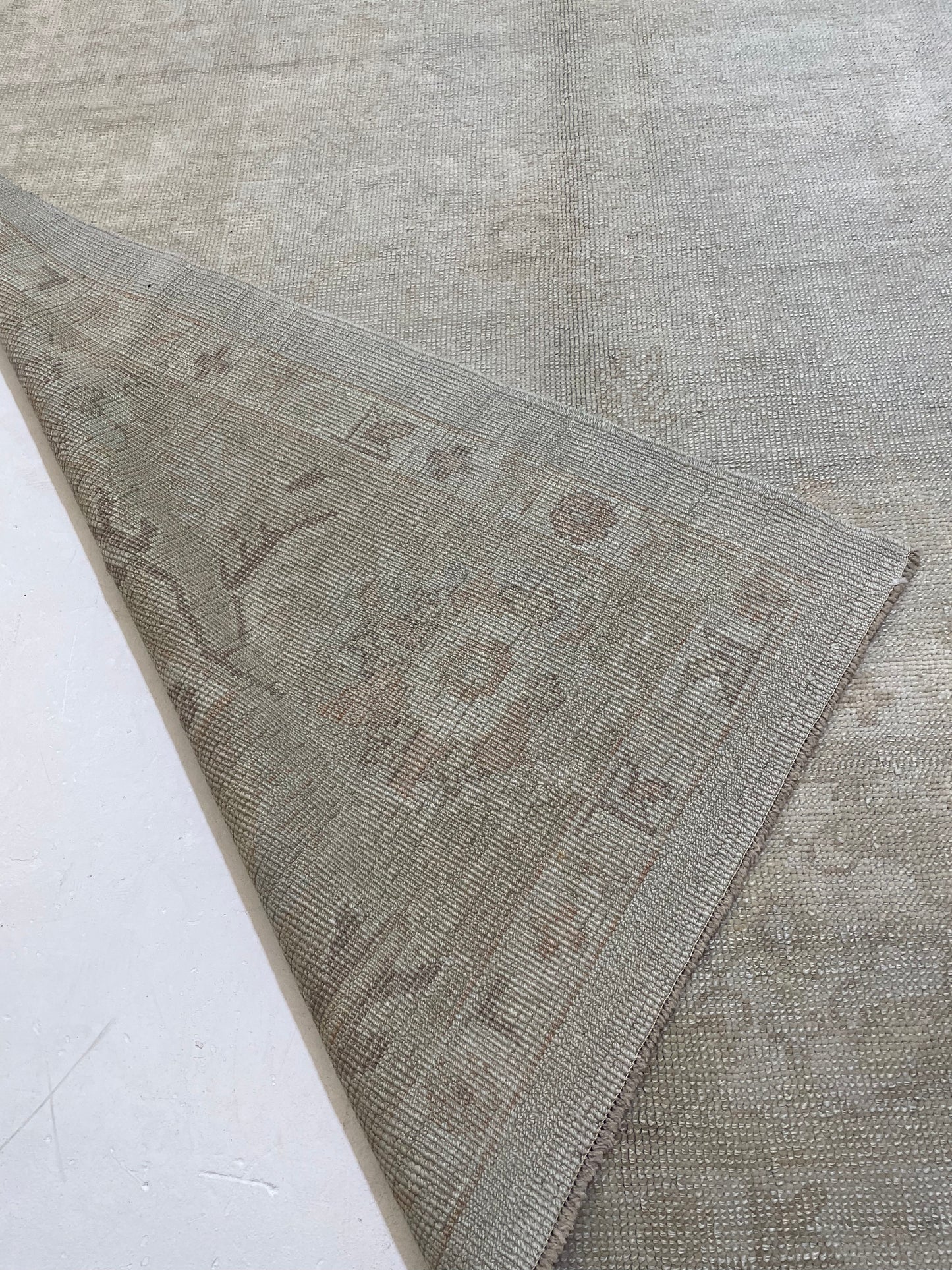 Hand-Knotted Wool Rug Turkish Oushak 9'2" x 13'6"