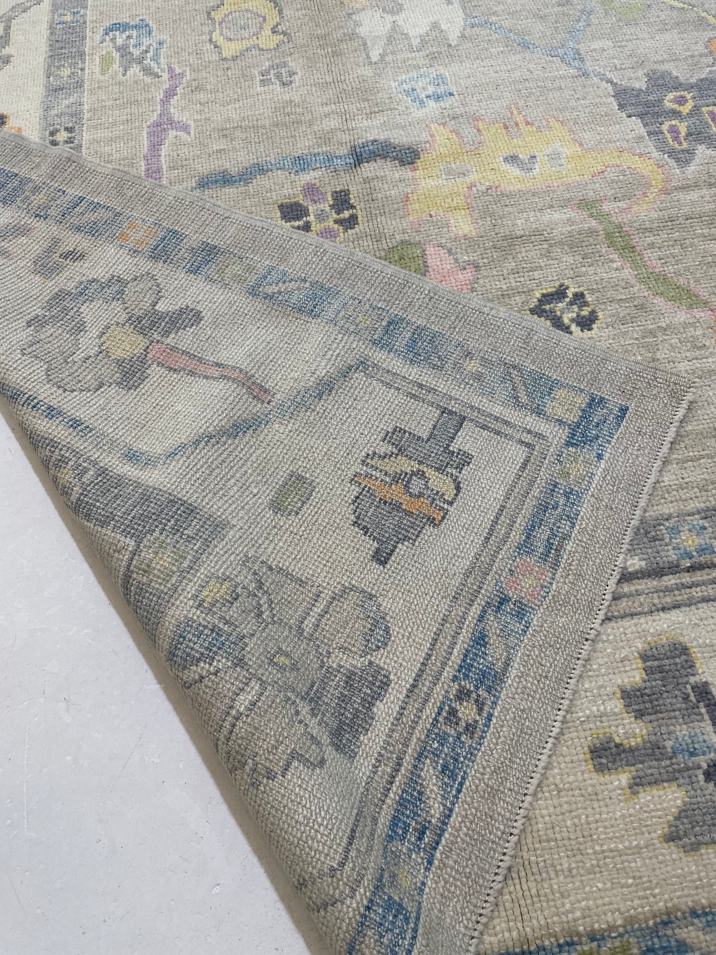 Hand-Knotted Wool Rug Turkish Oushak 9'2" x 12'8"