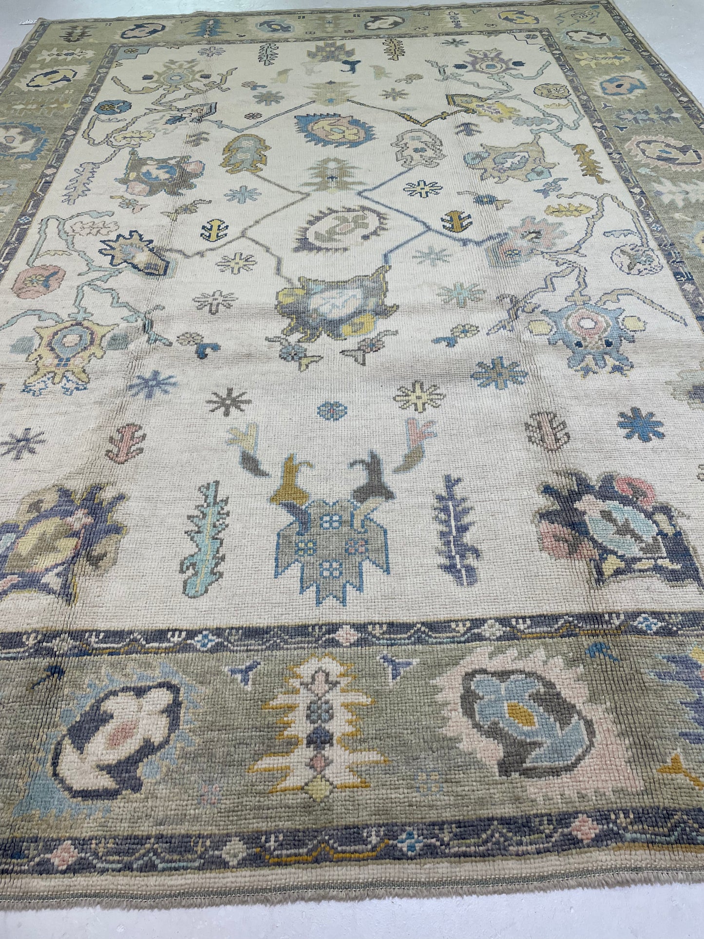 Hand-Knotted Wool Rug Turkish Oushak 9' x 11'11"