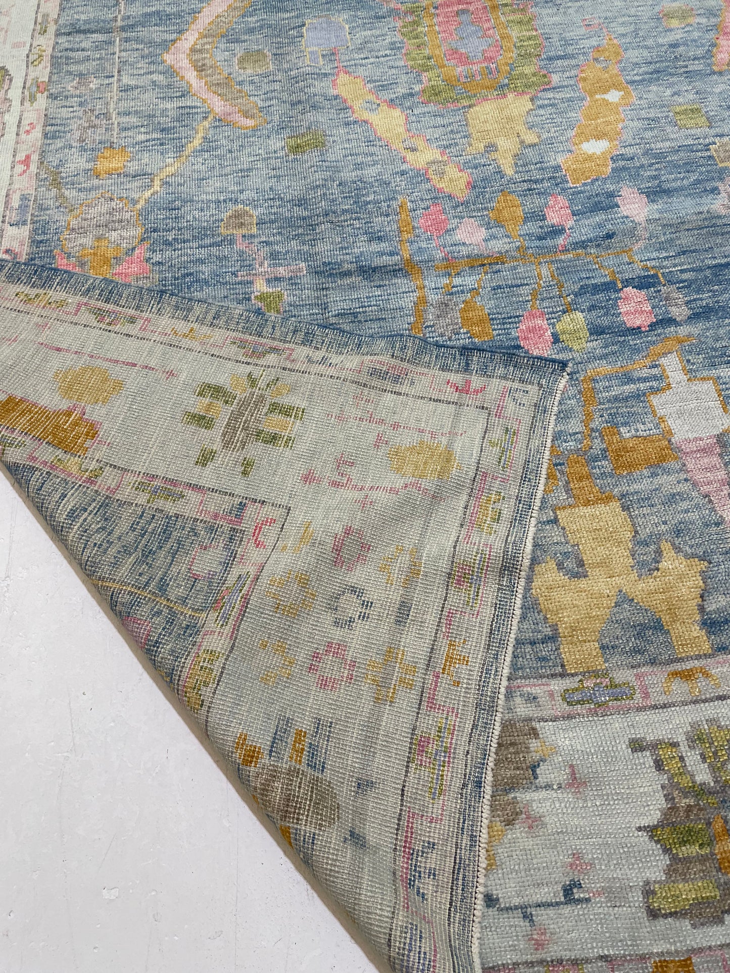 Hand-Knotted Wool Rug Turkish Oushak 8'10" x 11'10"