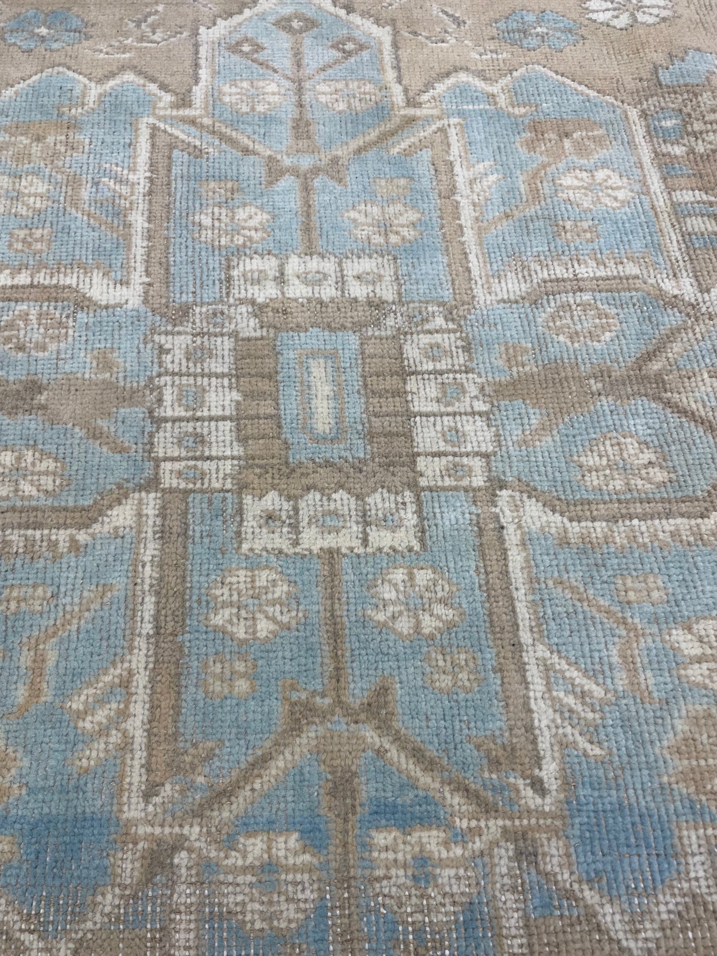 Hand-Knotted Wool Rug Turkish Oushak 7'8" x 9'4"