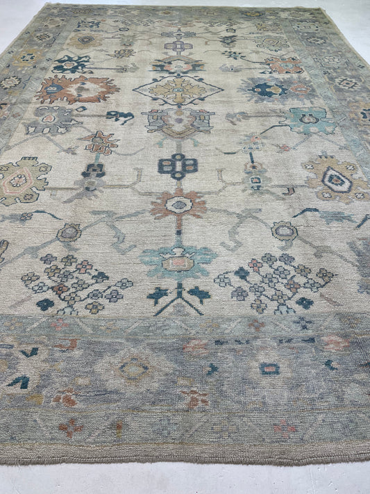 Hand-Knotted Wool Rug Turkish Oushak 9'10" x 14'7"