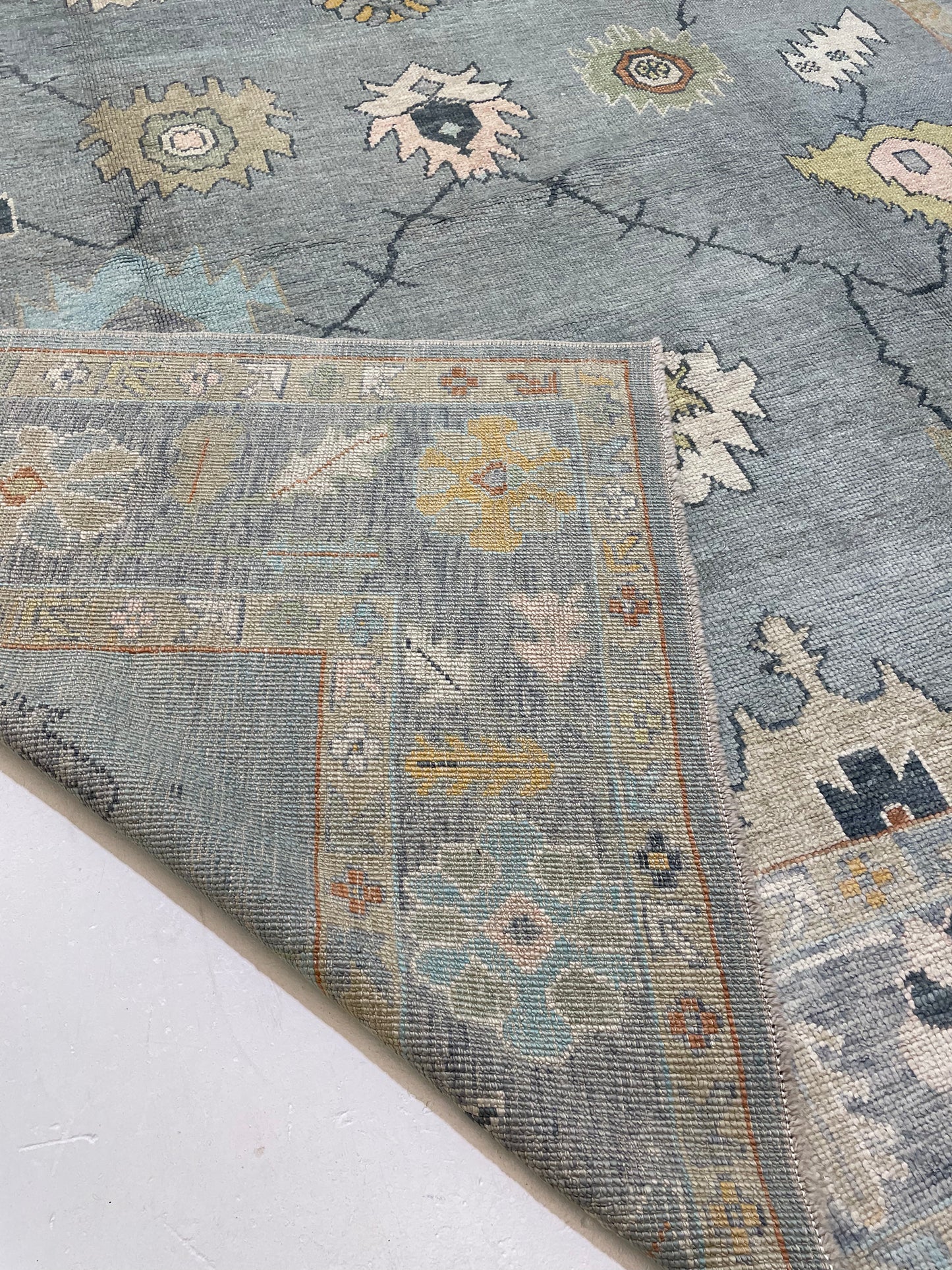 Hand-Knotted Wool Rug Turkish Oushak 9'10" x 14'7"