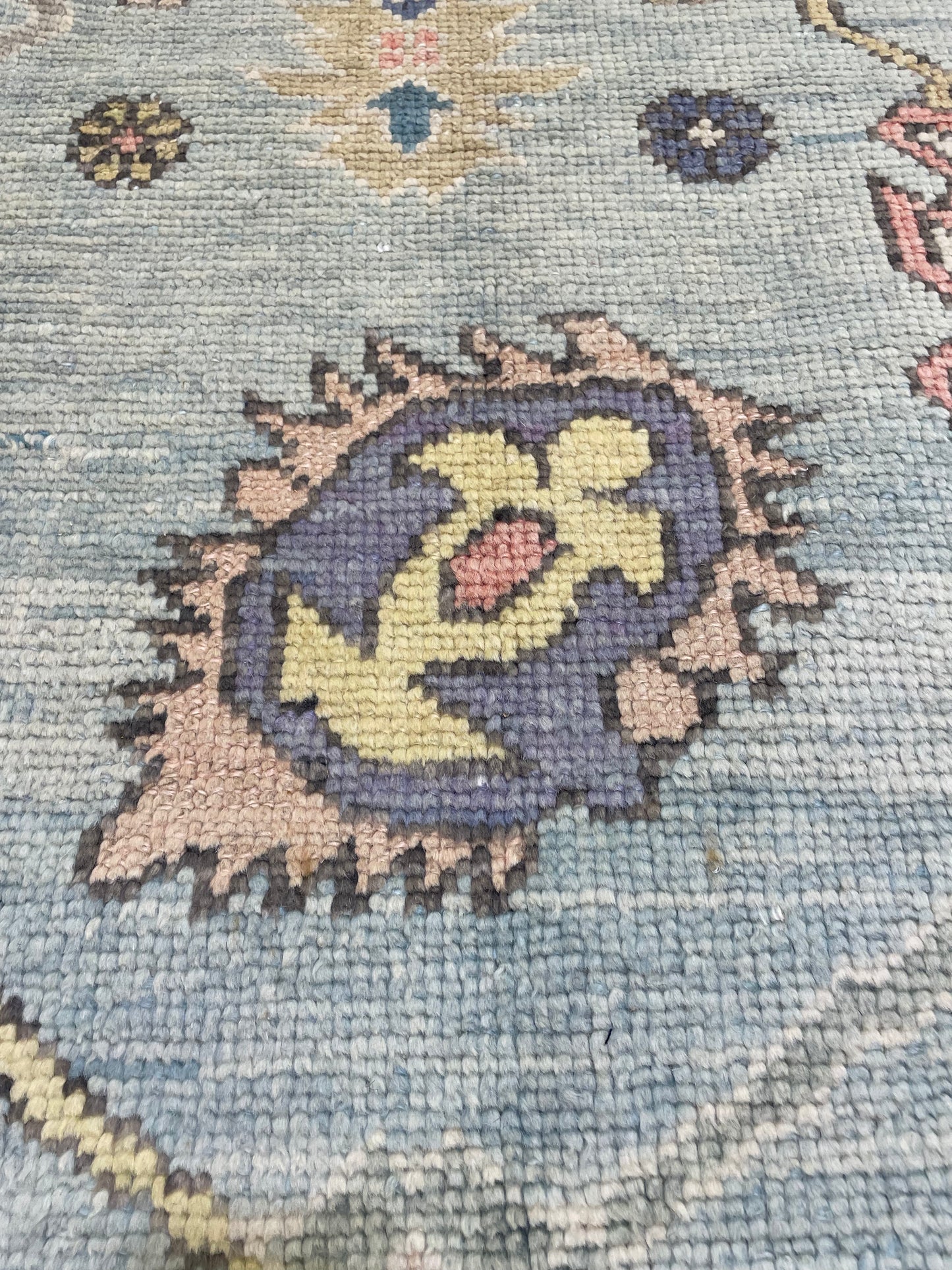 Hand-Knotted Wool Rug Turkish Oushak 8'9" x 11'9"