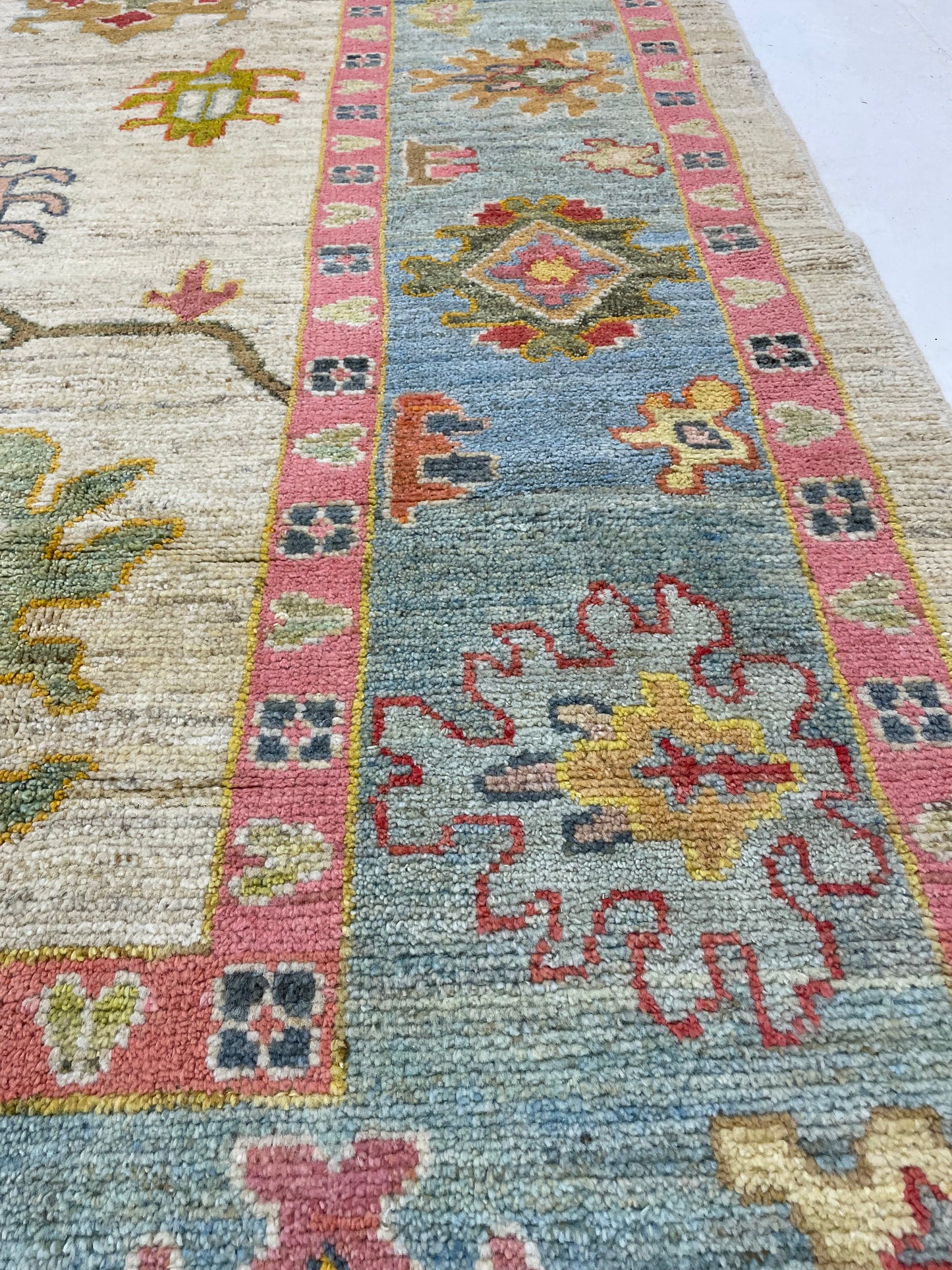 Hand-Knotted Wool Rug Turkish Oushak 10'6" x 13'7"