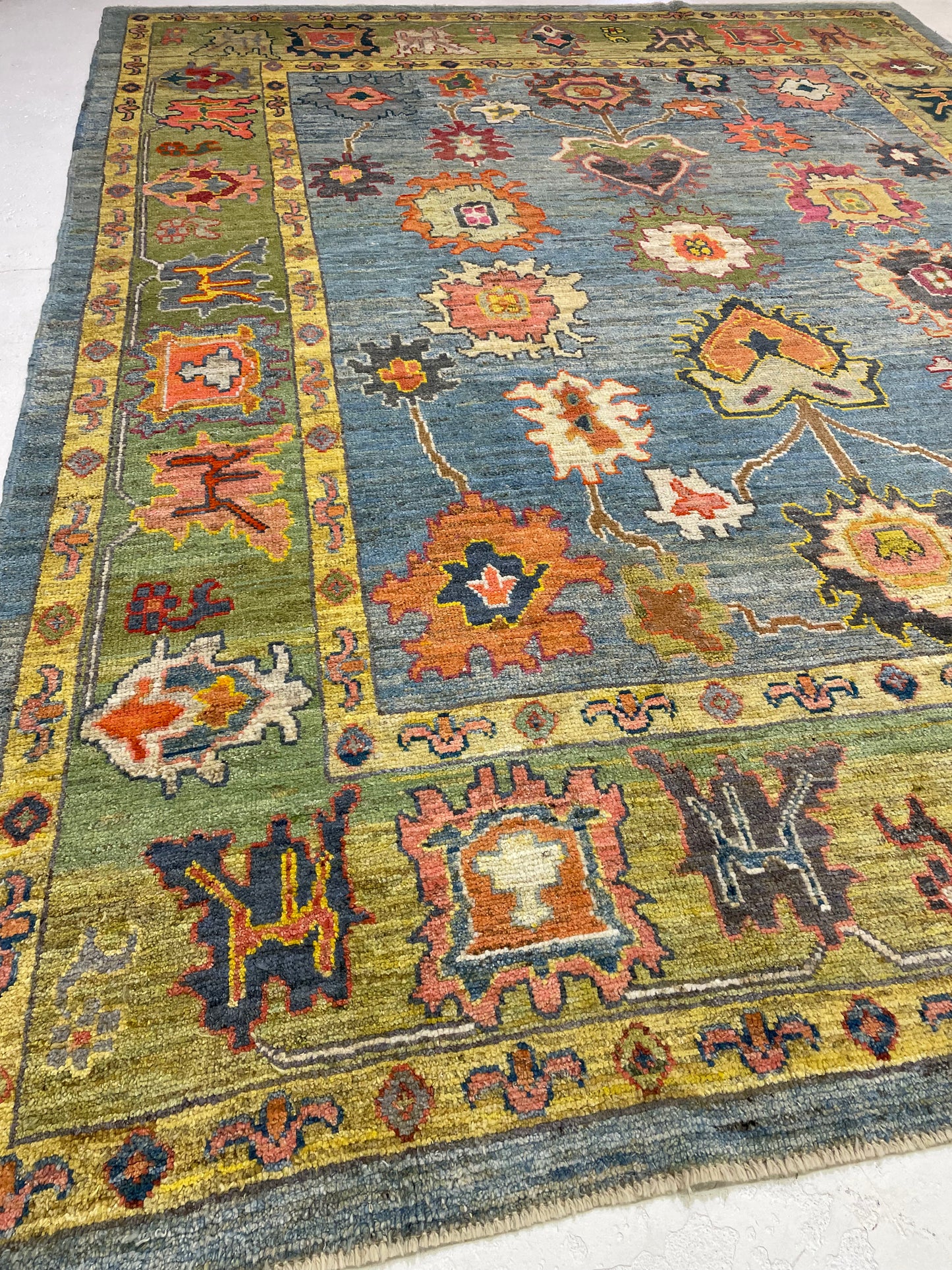 Hand-Knotted Wool Rug Turkish Oushak 10'6" x 13'4"