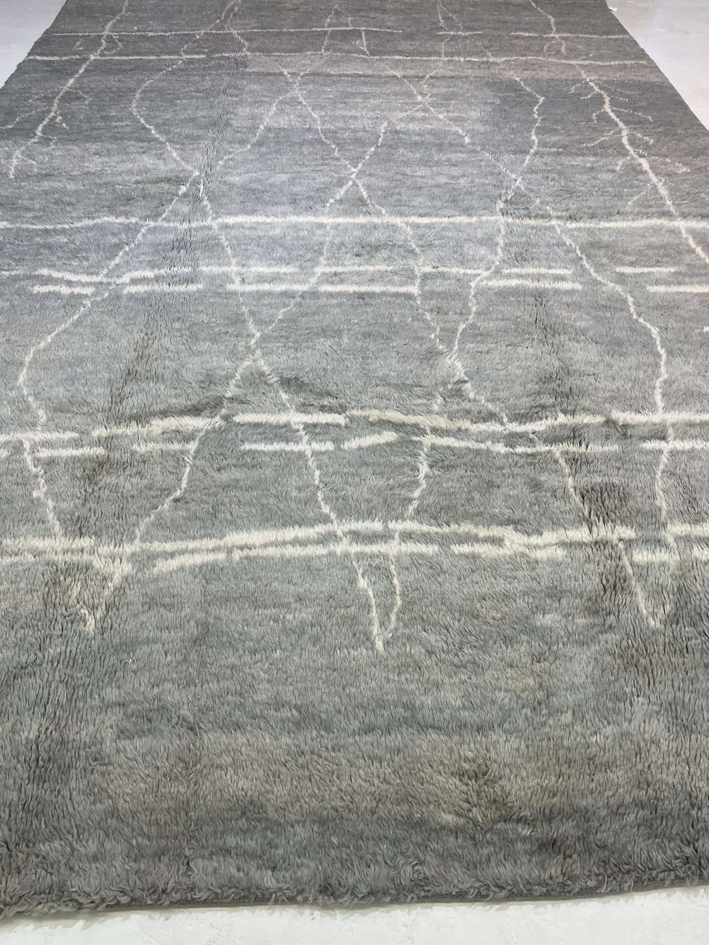 Hand-Knotted Wool Rug Turkish Oushak 9'6" x 14'