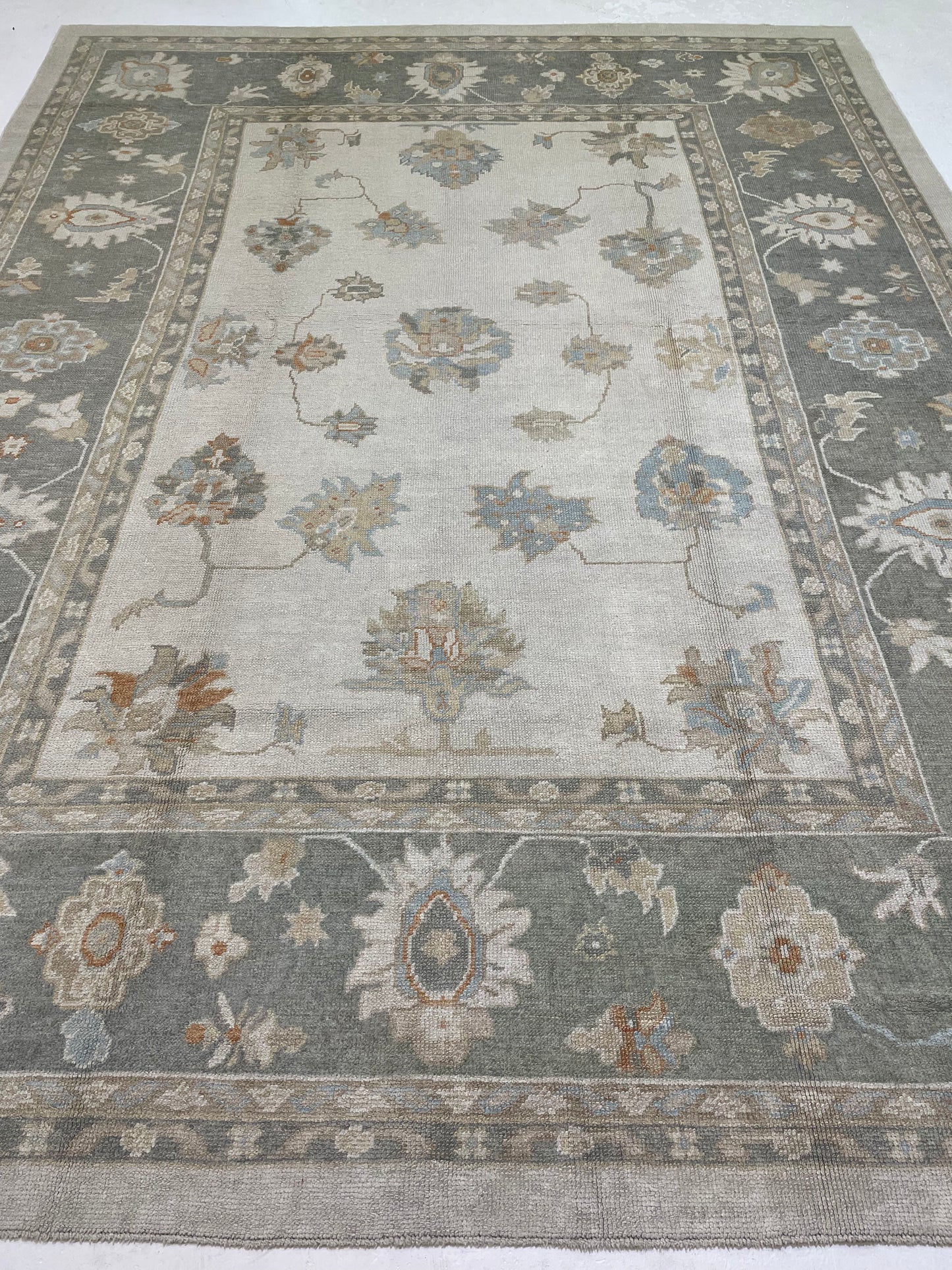 Hand-Knotted Wool Rug Turkish Oushak 9'1" x 11'10"