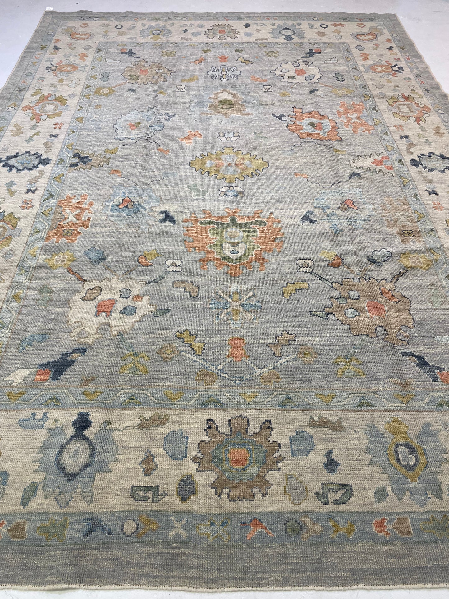 Hand-Knotted Wool Rug Turkish Oushak 9' x 12'8"
