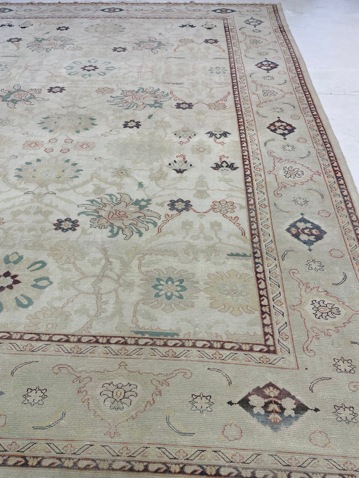 Hand-Knotted Wool Rug Turkish Oushak 10'3" x 13'1"