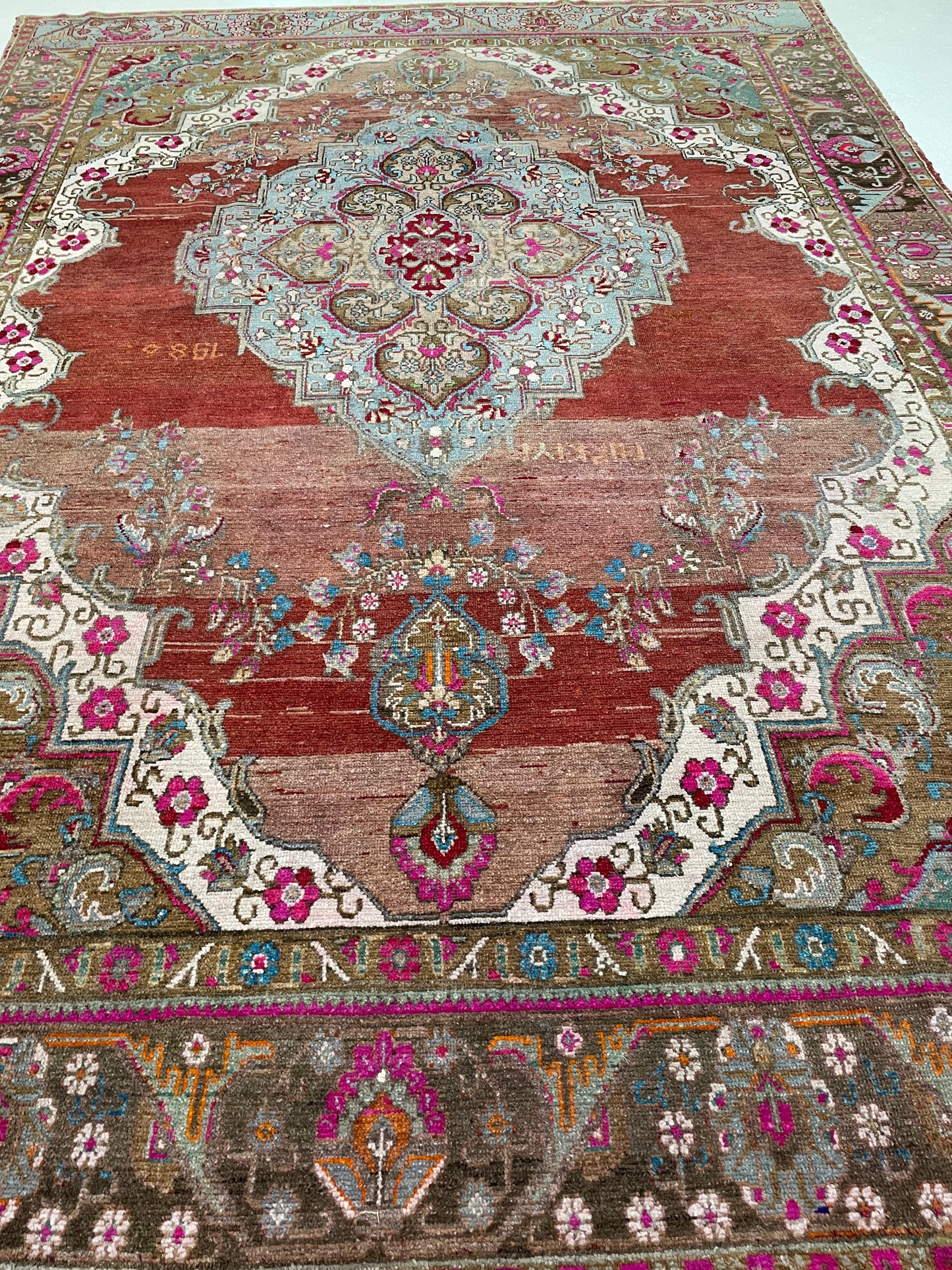 Hand-Knotted Wool Rug Turkish Oushak 8'10" x 12'5"