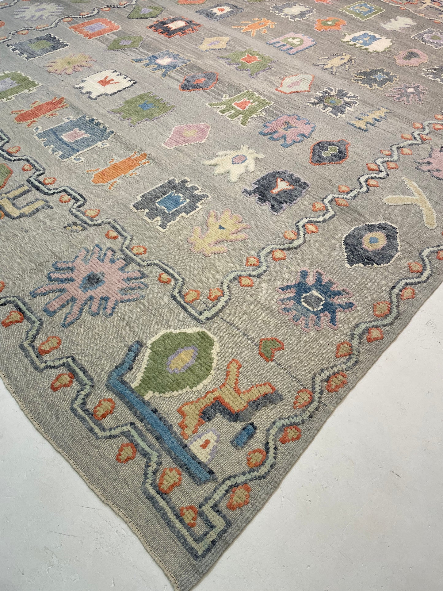 Hand-Knotted Wool Rug Turkish Oushak 10'10" x 13'9"