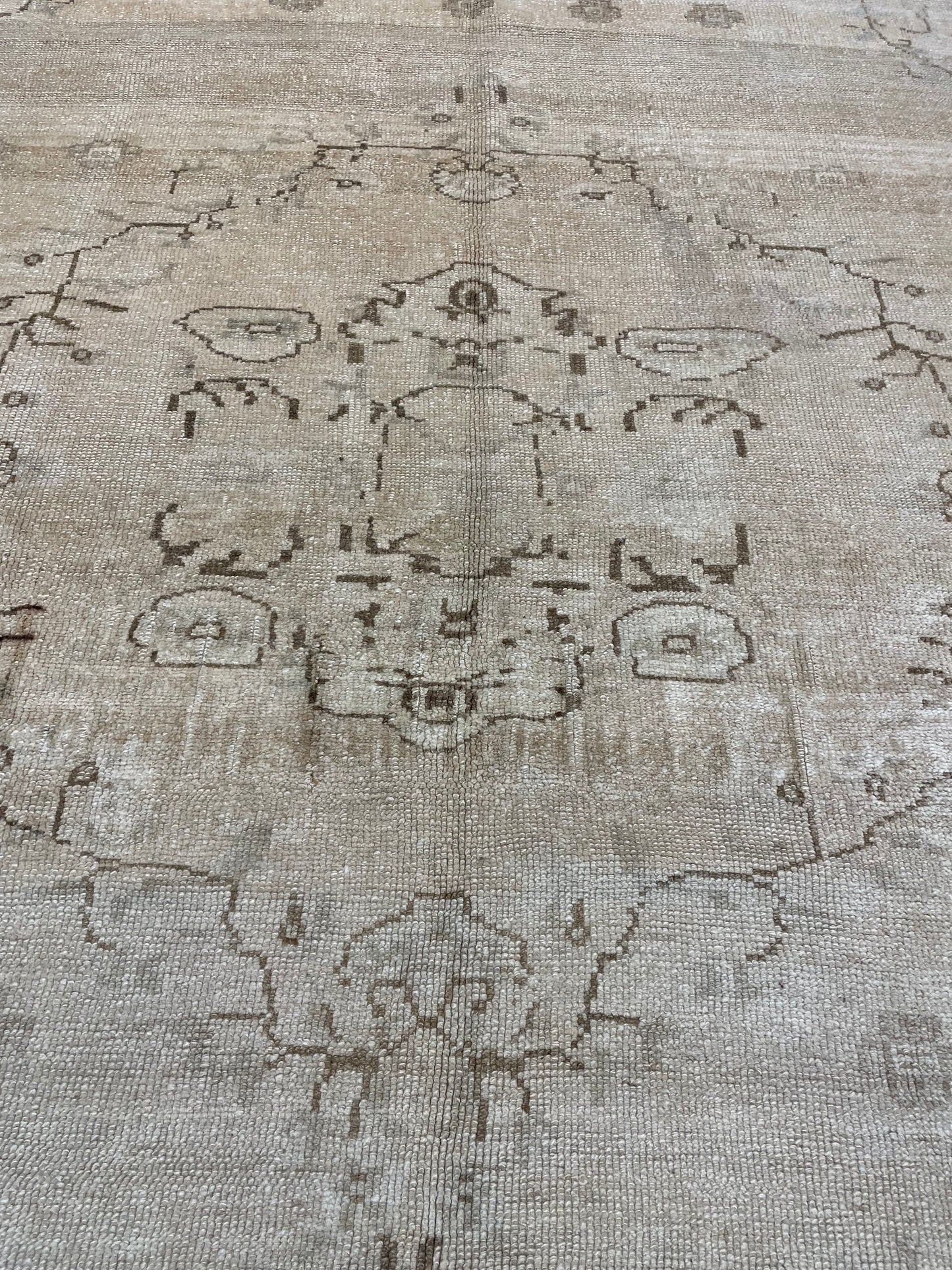 Hand-Knotted Wool Rug Turkish Oushak 7'2" x 10'5"