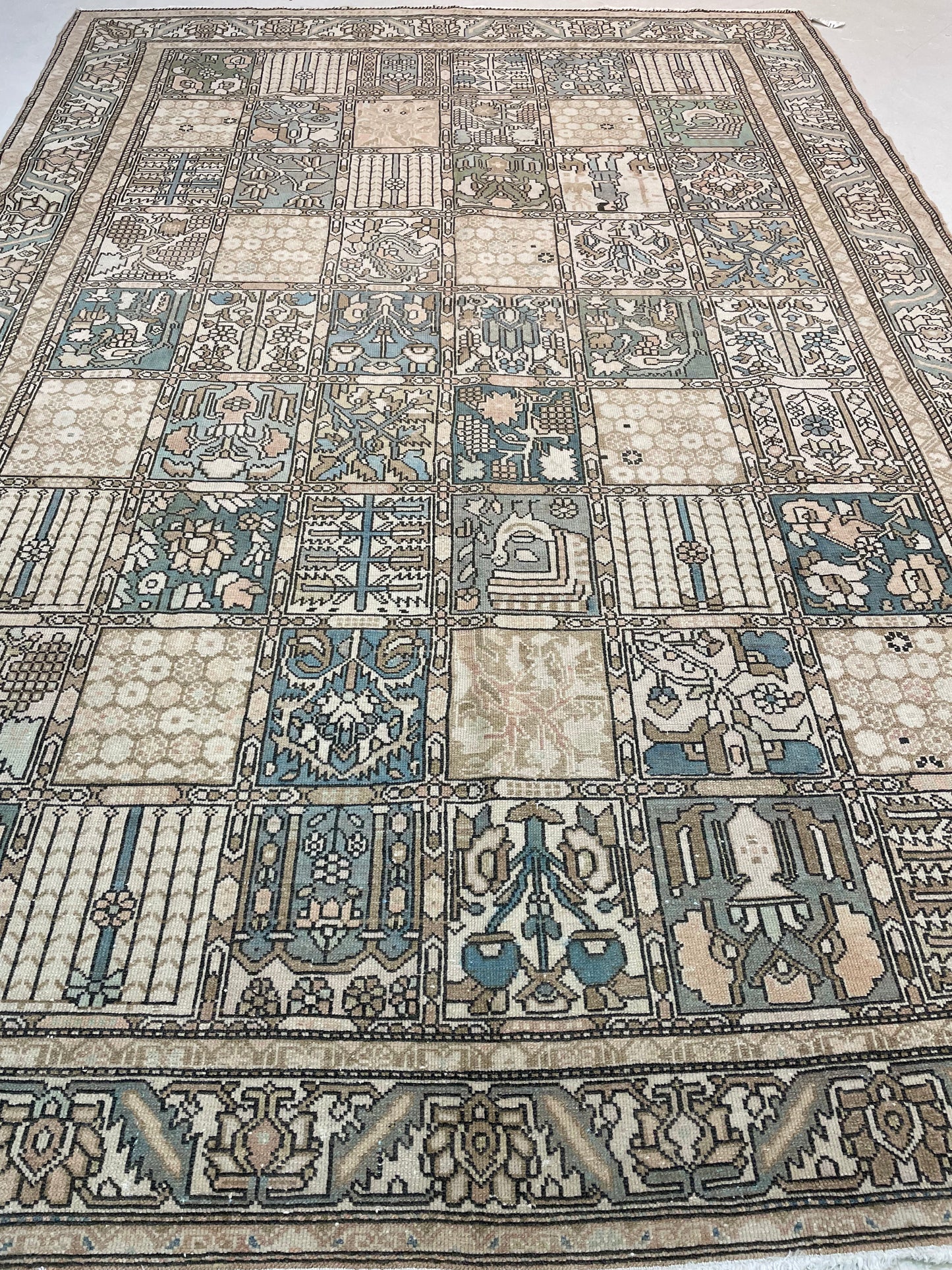 Hand-Knotted Wool Rug Turkish Oushak 7'1" x 10'3"