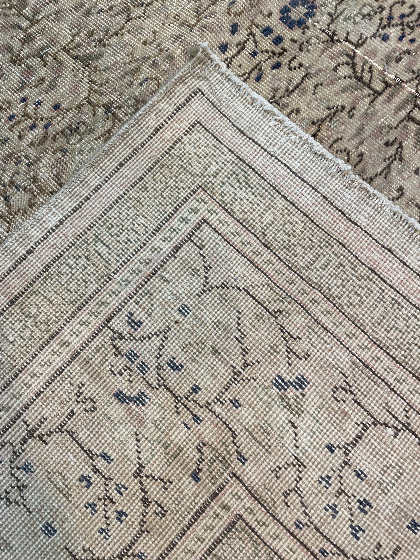Hand-Knotted Wool Rug Turkish Oushak 9'9" x 14'3"