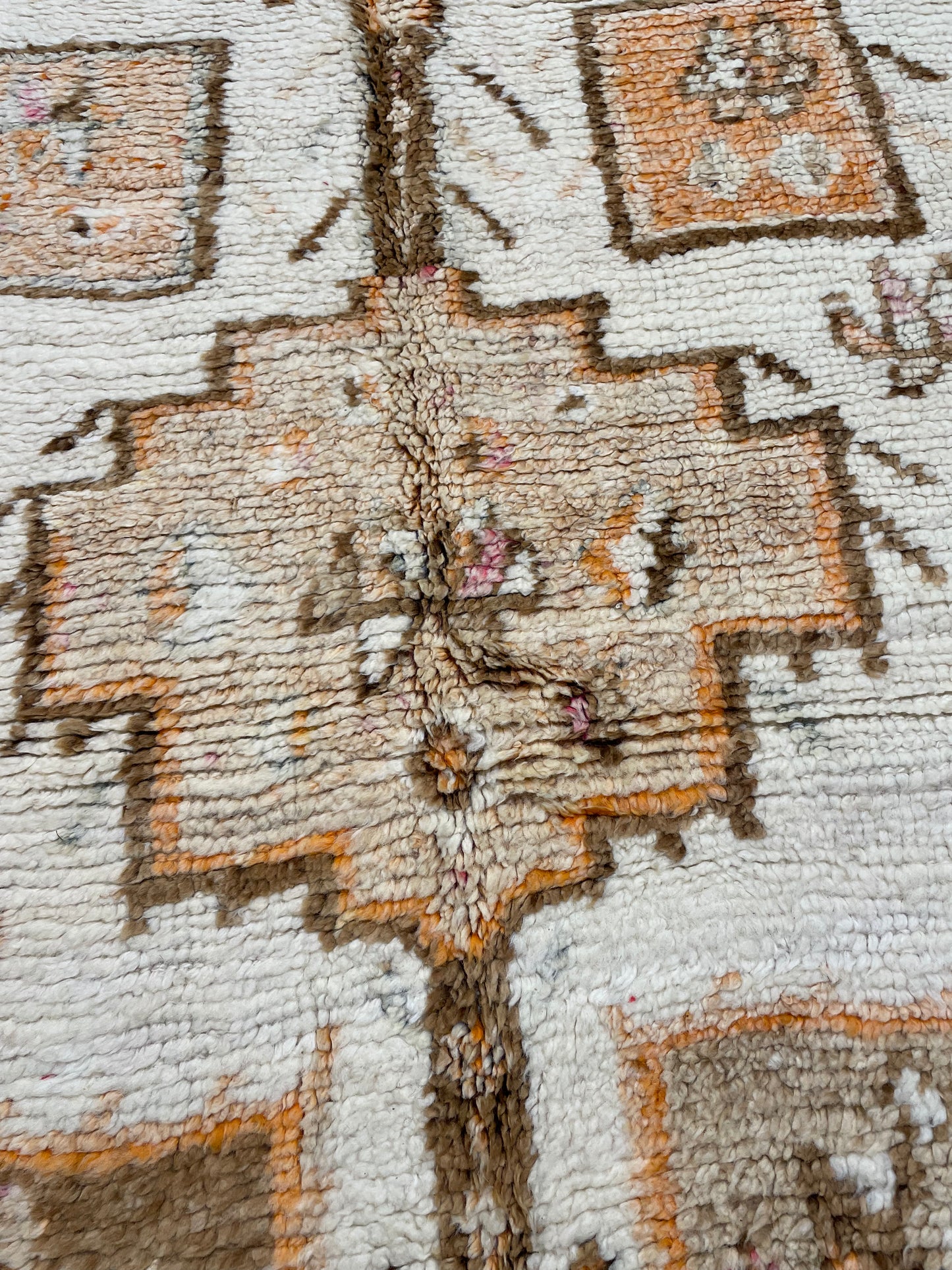 Hand-Knotted Wool Runner Turkish Oushak 4' x 9'7"
