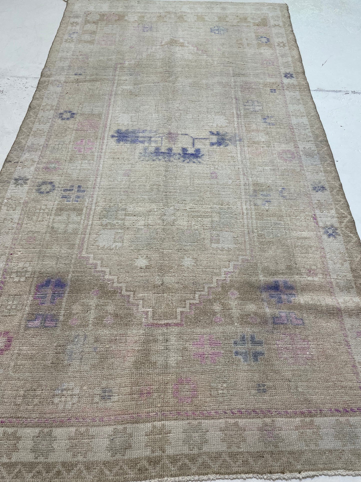 Hand-Knotted Wool Runner Turkish Oushak 4' x 8'3"