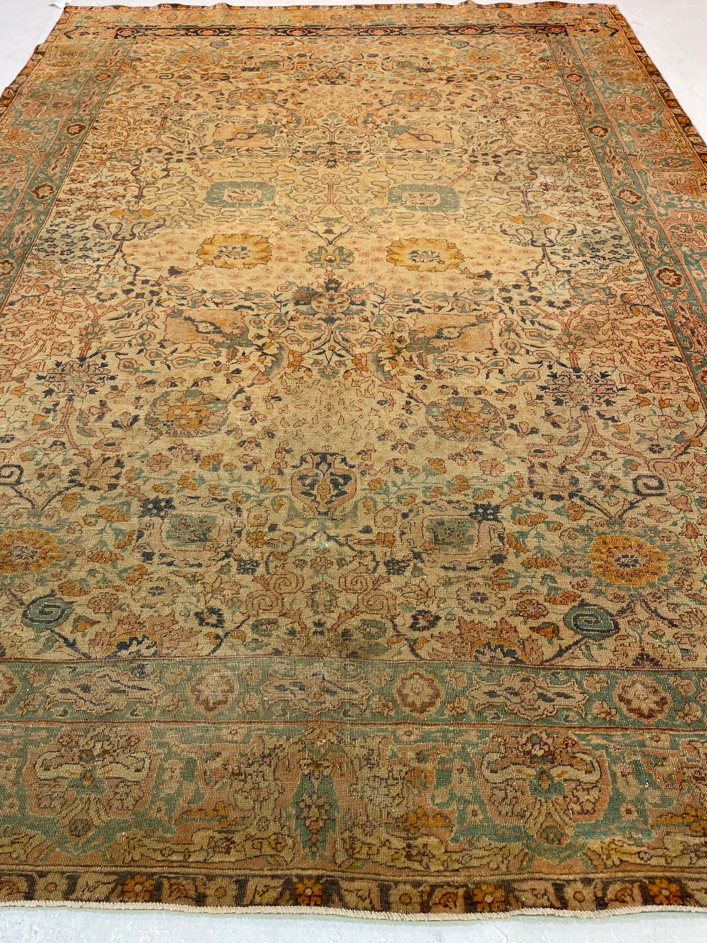 Antique Hand-Knotted Wool Rug Haj Jalili 6'5" x 9'1"