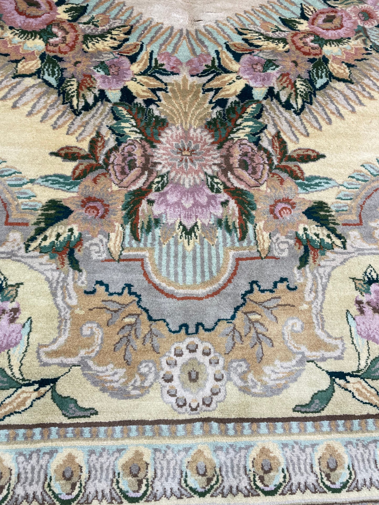 Hand-Knotted Wool Rug Pakistani Aubusson 8'2" x 10'5"