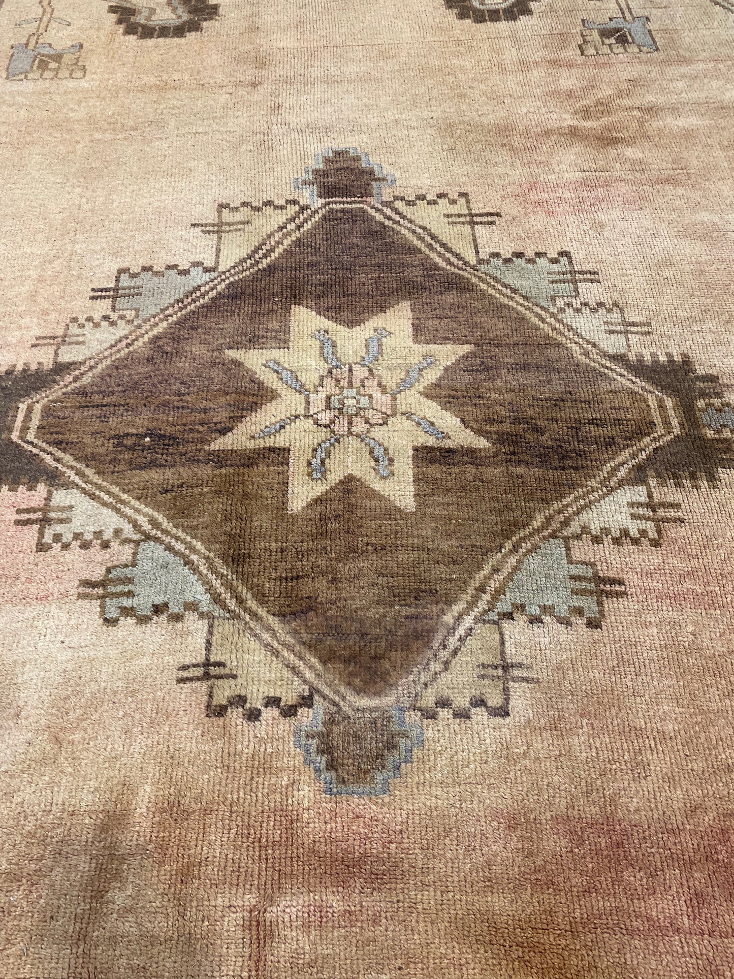 Hand-Knotted Wool Rug Turkish Oushak 7' x 10'