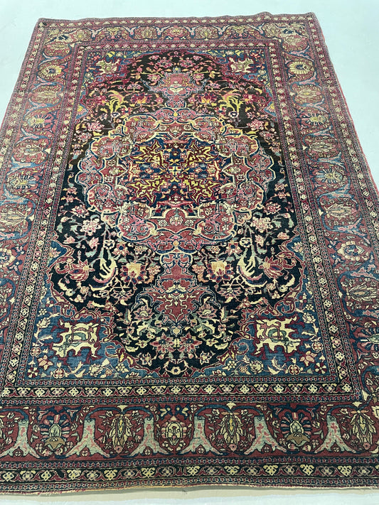 Antique Hand-Knotted Wool Rug Tehran 4'7" x 6'8"