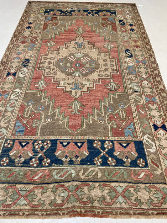 Hand-Knotted Wool Rug Turkish Oushak 4'10" x 8'2"