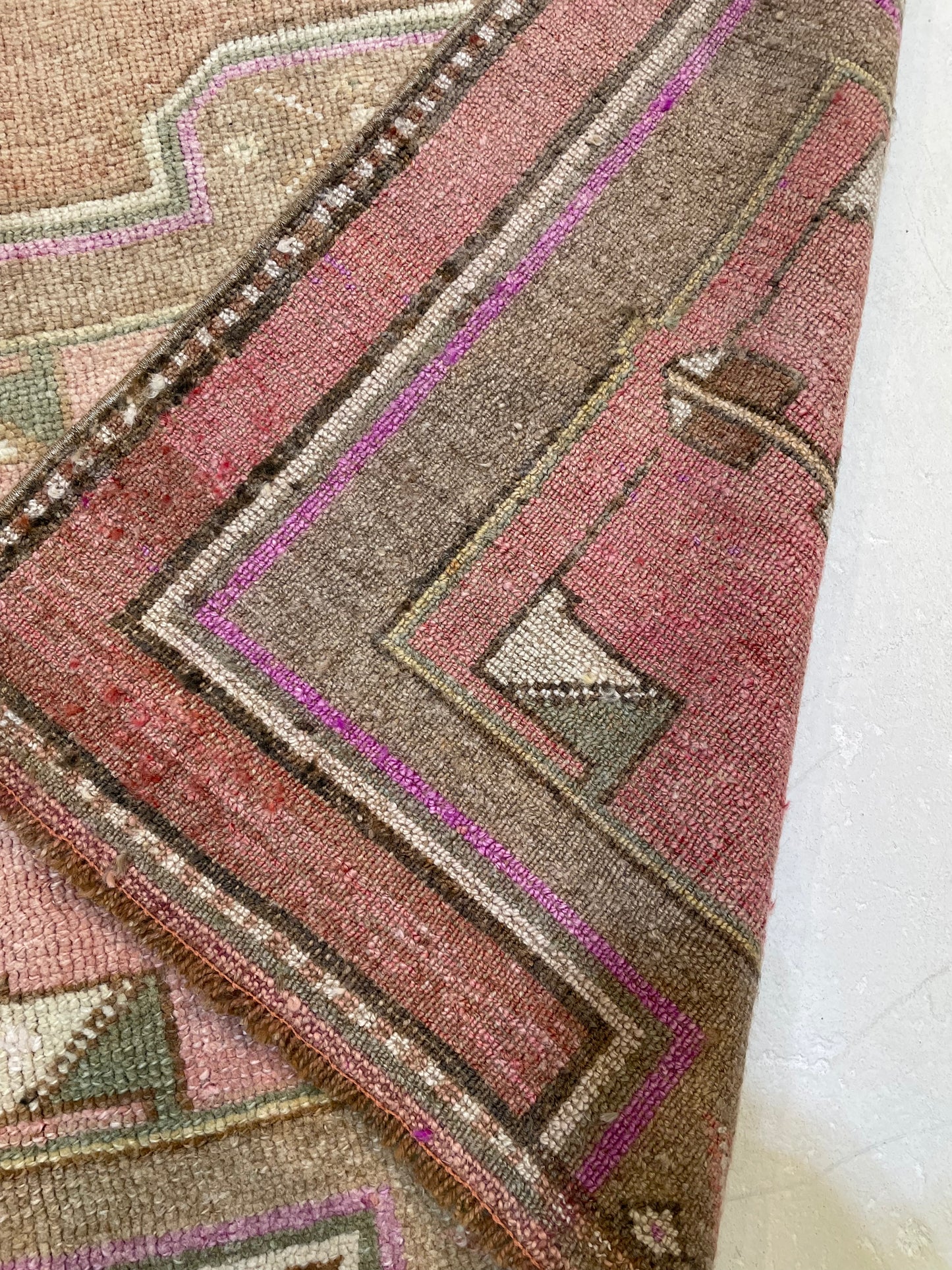 Hand-Knotted Wool Rug Turkish Oushak 3'5" x 6'6"