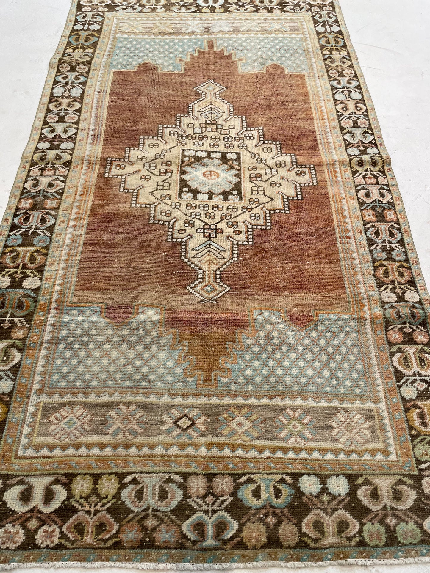 Hand-Knotted Wool Rug Turkish Oushak 3'8" x 6'8"