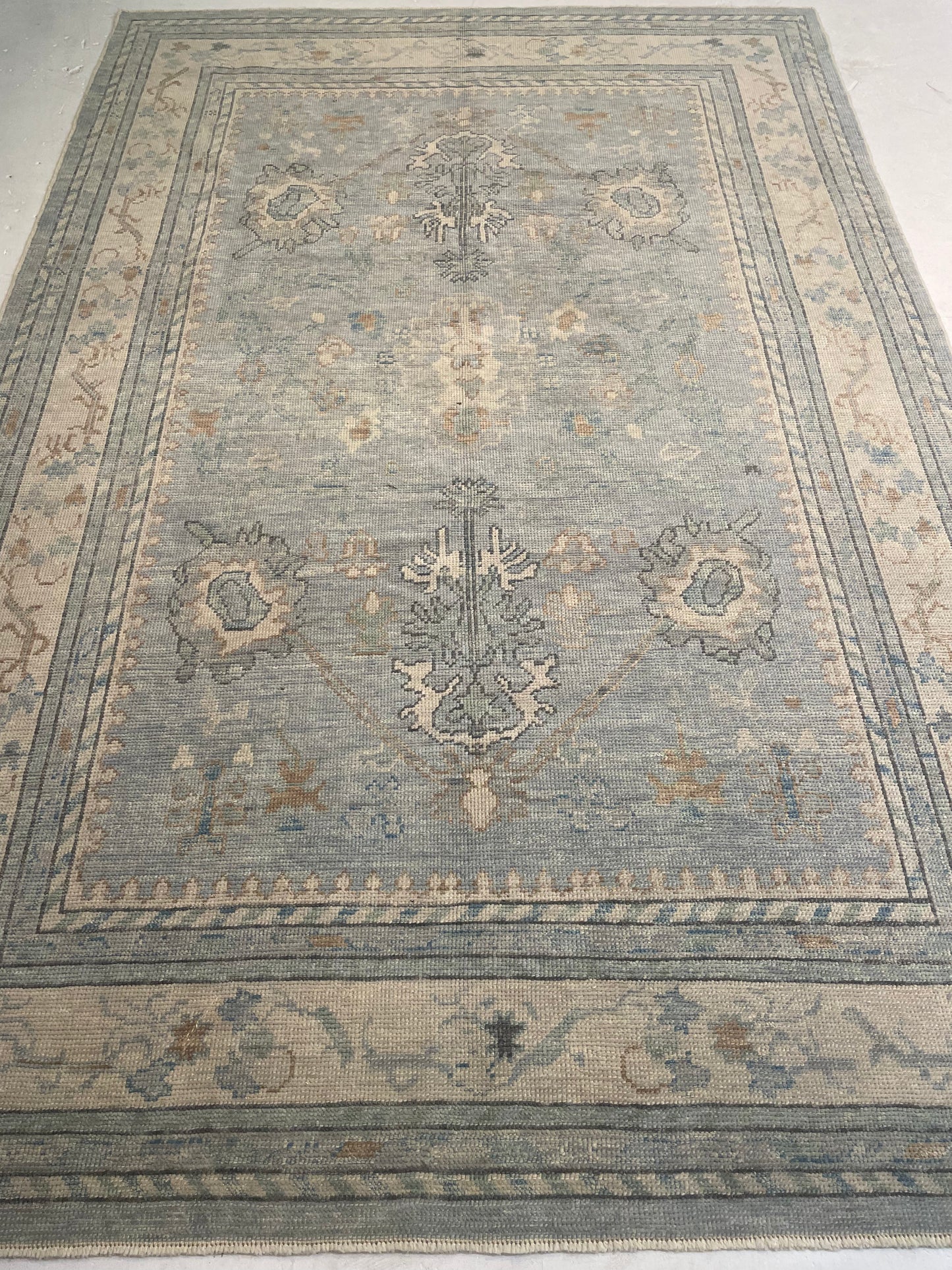 Hand-Knotted Wool Rug Turkish Oushak 6'7" x 9'10"