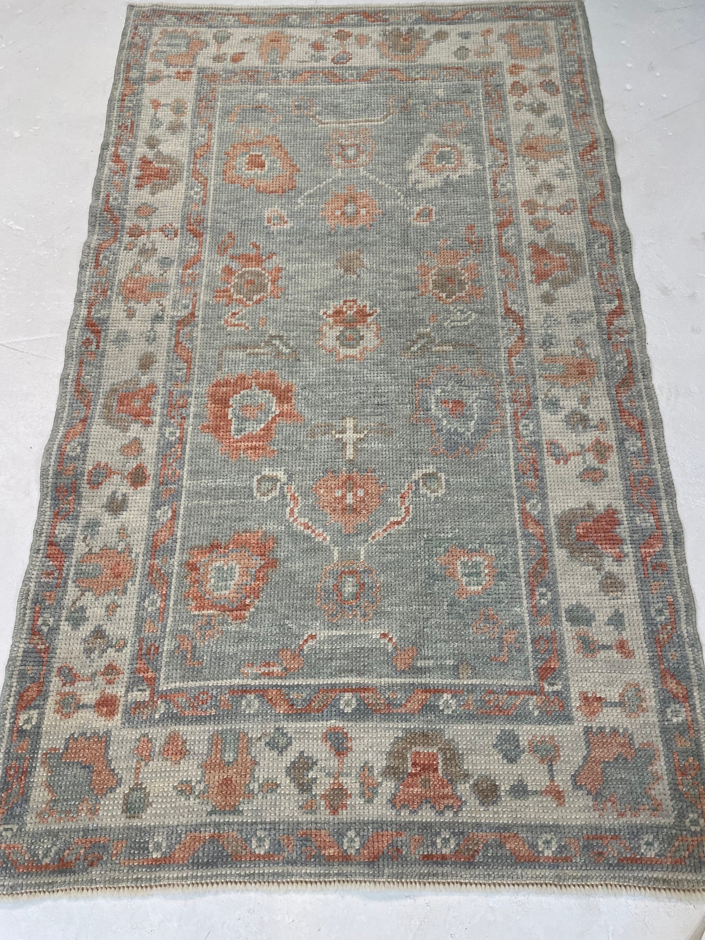 Hand-Knotted Wool Rug Turkish Oushak 2'11" x 5'