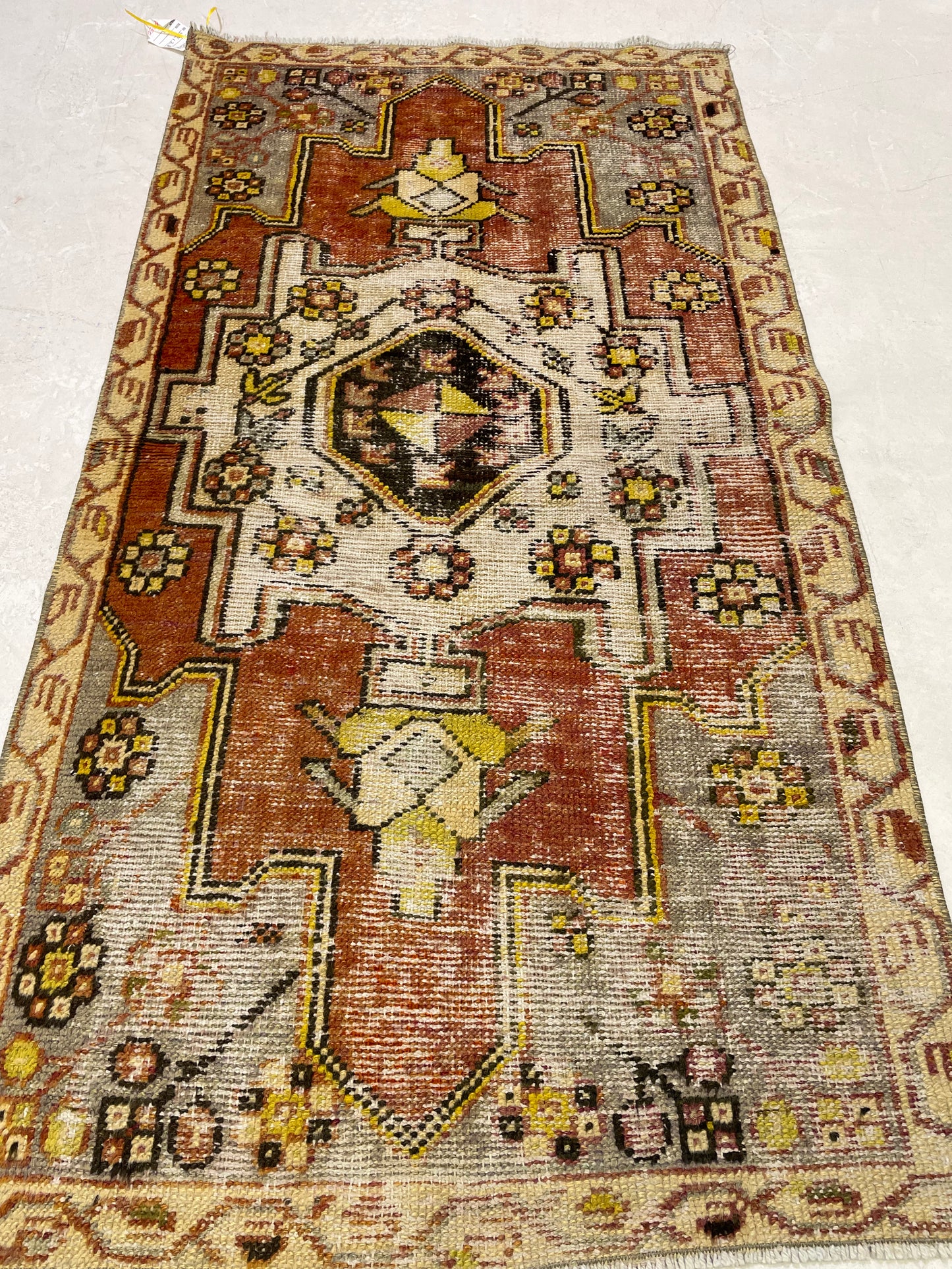Hand-Knotted Wool Rug Turkish Oushak 2'8" x 4'11"