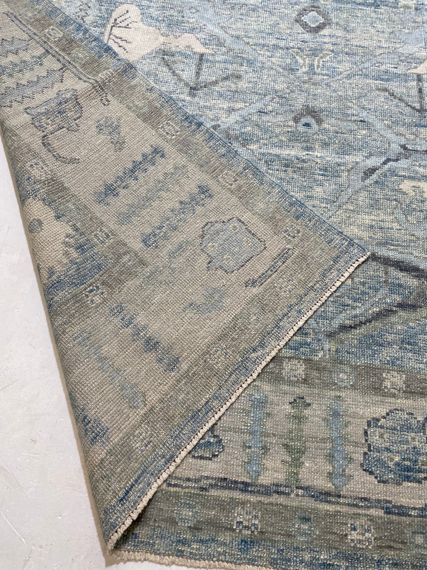 Hand-Knotted Wool Rug Turkish Oushak 8'7" x 10'10"