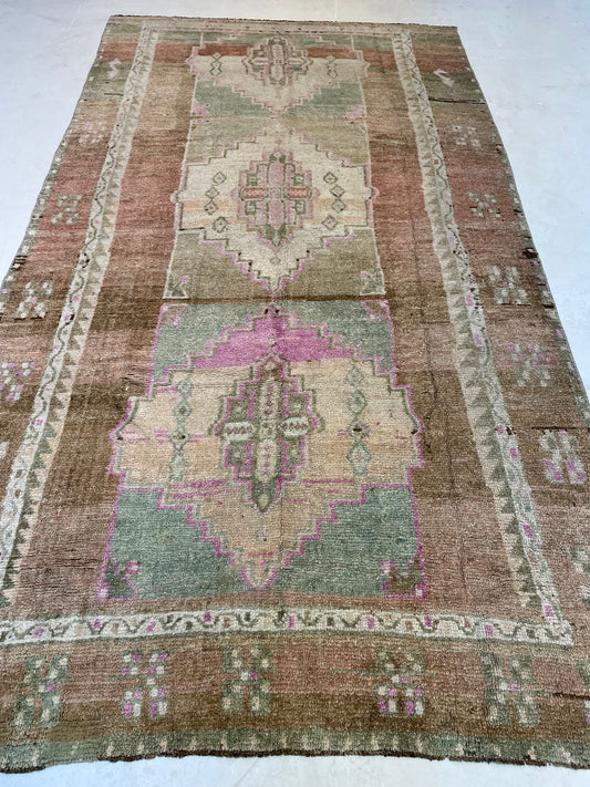 Hand-Knotted Wool Rug Turkish Oushak 5'8" x 10'3"