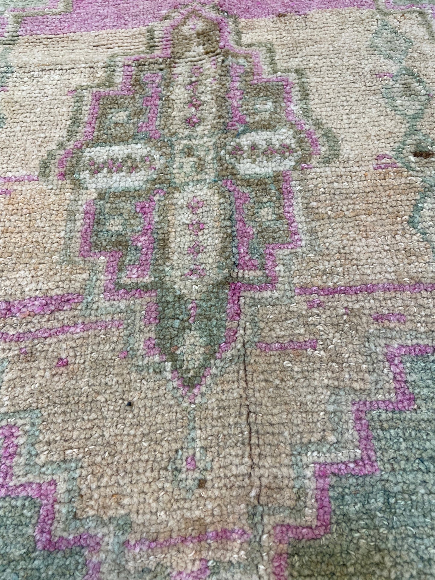 Hand-Knotted Wool Rug Turkish Oushak 5'8" x 10'3"